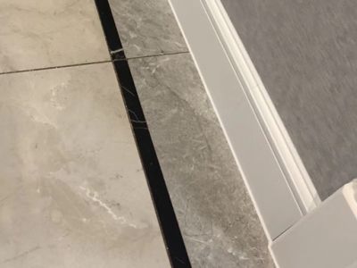 美容膠可以用在墻布嗎？怎么施工？