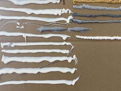 美縫劑易流掛，大多因?yàn)樗? alt=