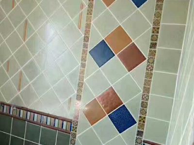 彩砂填縫劑搭配小磚做廚房陽臺美縫的實用案例