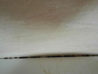 藝術(shù)邊線和玻璃膠誰更適合封邊？