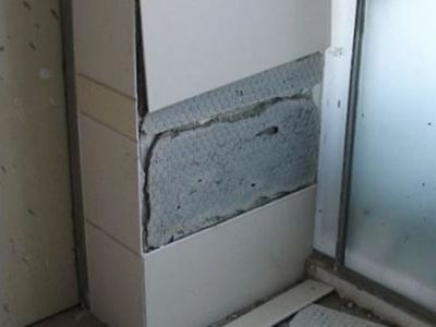 瓷磚為什么會散發(fā)出難聞的異味？