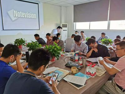 開課啦!美縫師職業(yè)技能培訓(xùn)