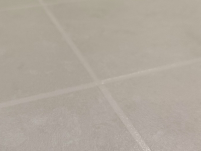 桶裝太貴？這款氫化彩砂性能不輸，還能壓平縫！